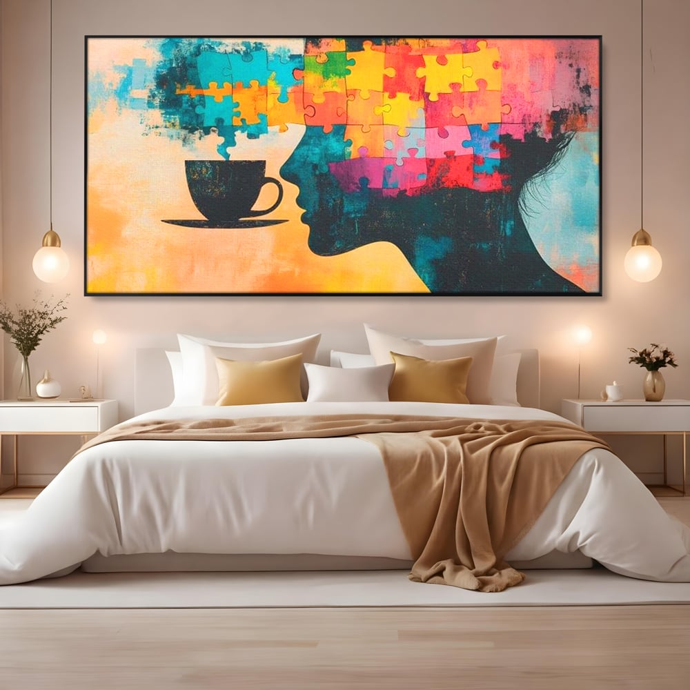 Tablou canvas cu tablou canvas cu silueta de femeie si puzzle, in rama de aluminiu negru, pe perete intr-un dormitor